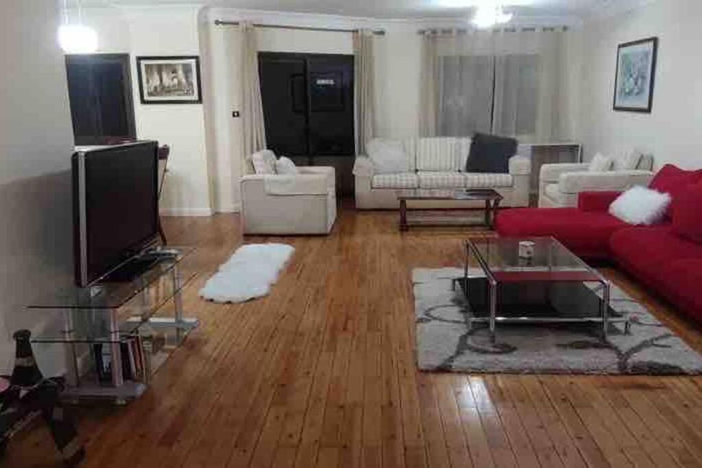 Beautiful 3 Bedroom In Maadi Apartment
