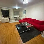 Beautiful 3 Bedroom Apartment In Maadi